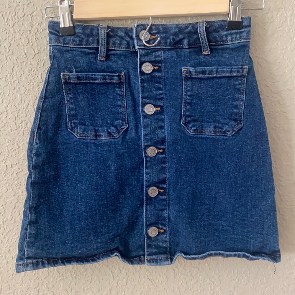H&M Girls Denim Skirt Buttons Up Size 11-12